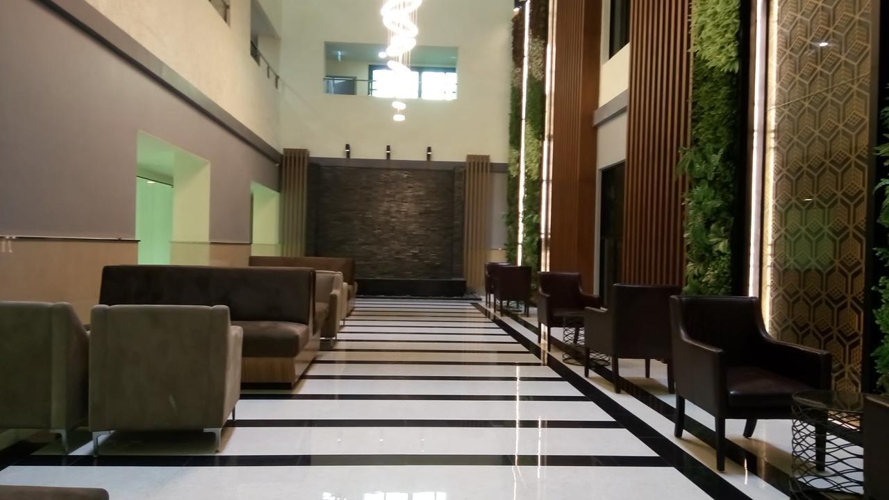 Dusit Grand Condo View Jomtien Beach Eksteriør billede